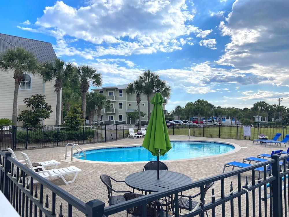 30A Inn & Suites photo 50
