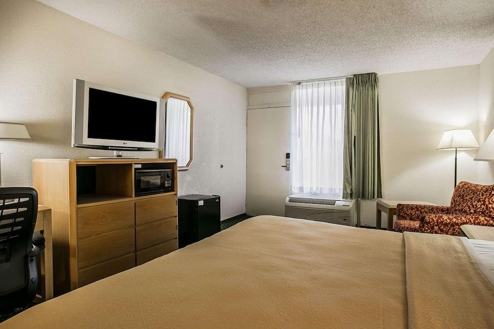 Quality Inn Sumter photo 26