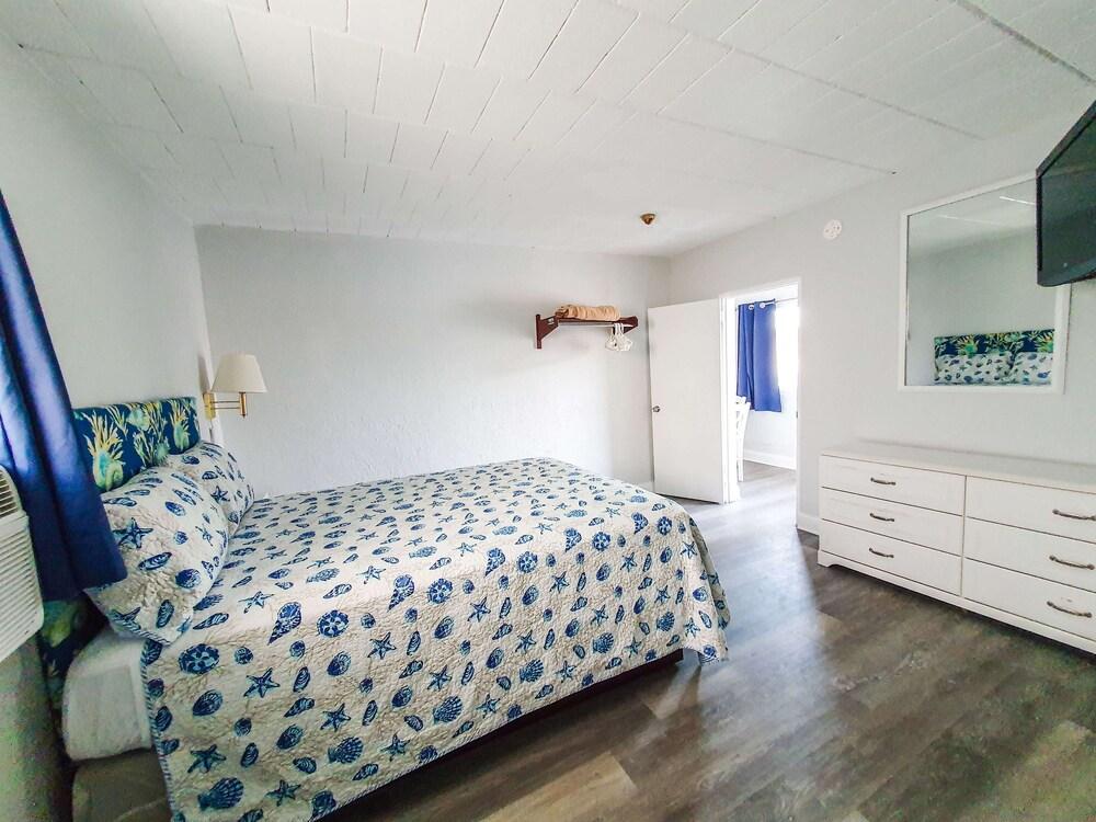 The Coral Sands Motel photo 6