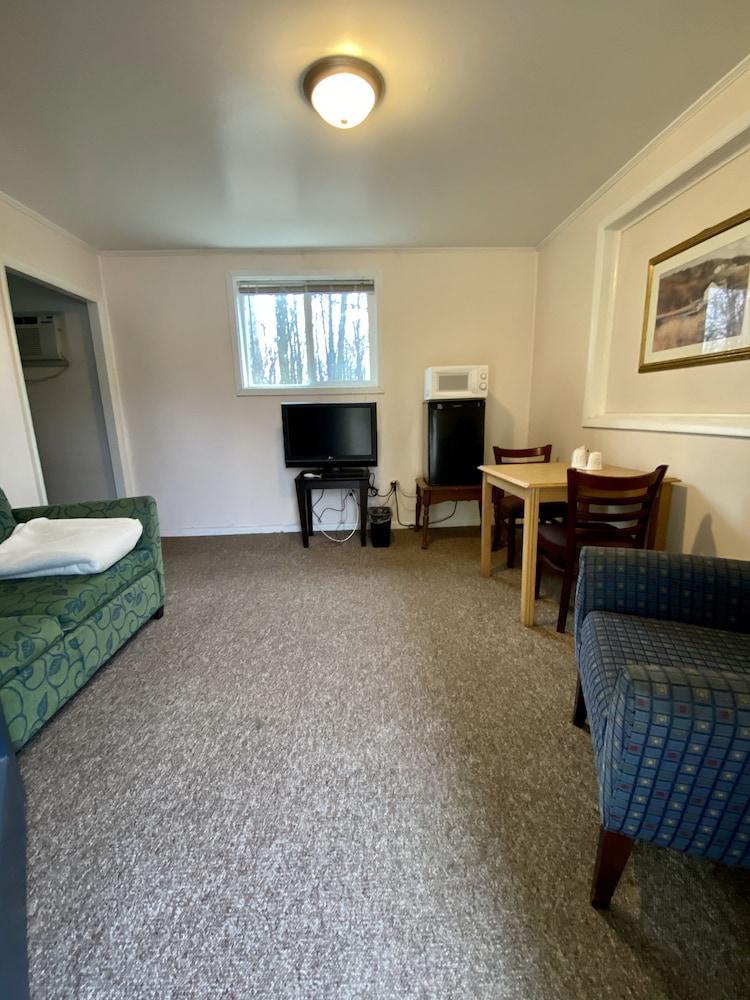 Country Place Inn And Suites photo 8
