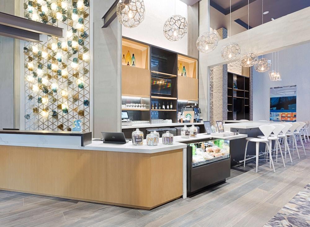Hyatt Place Long Island City/New York City photo 8