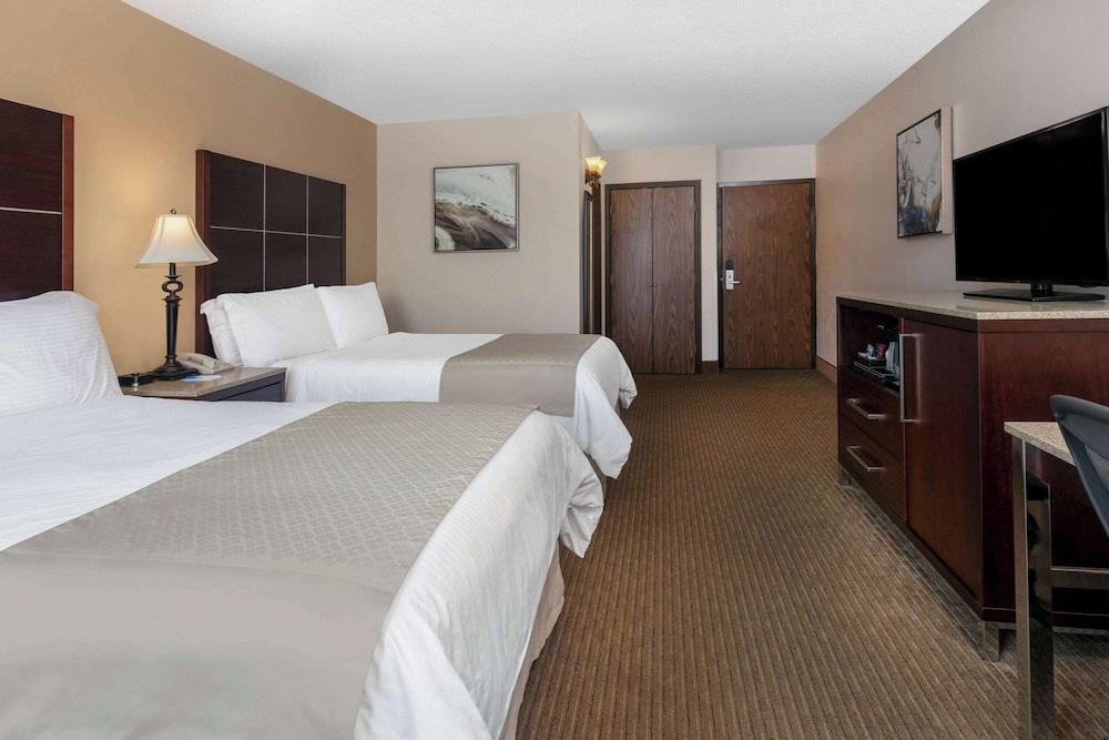 Wyndham Riverfront Little Rock photo 14