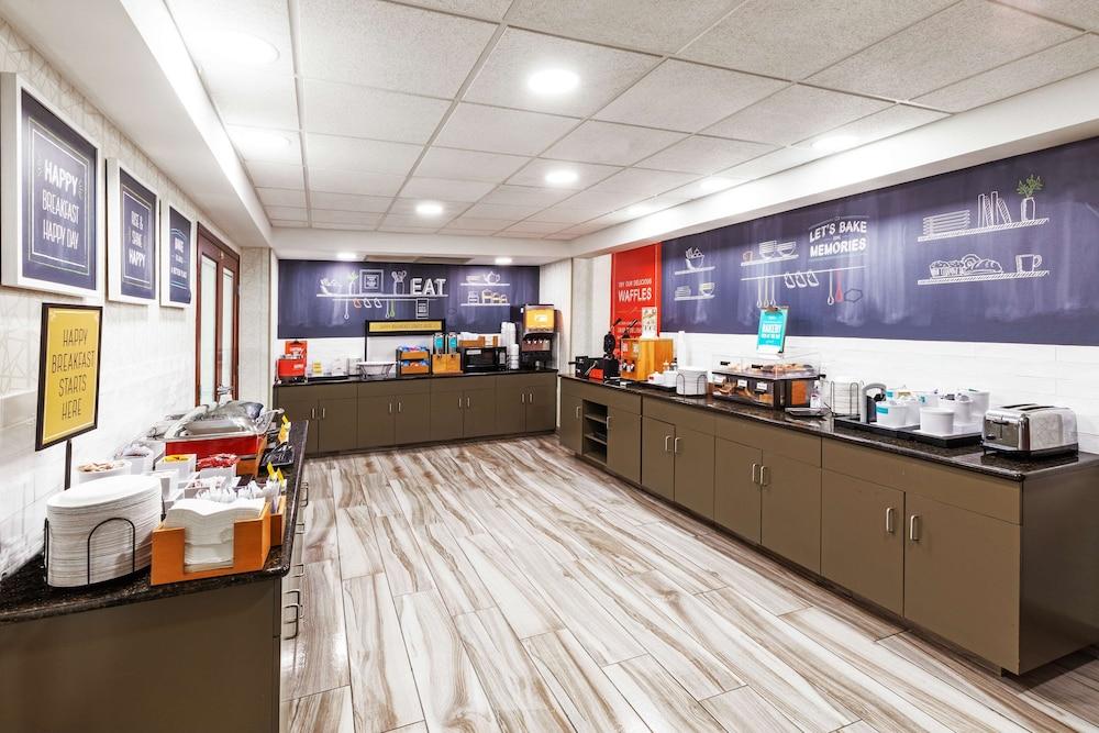 Hampton Inn Miami photo 41