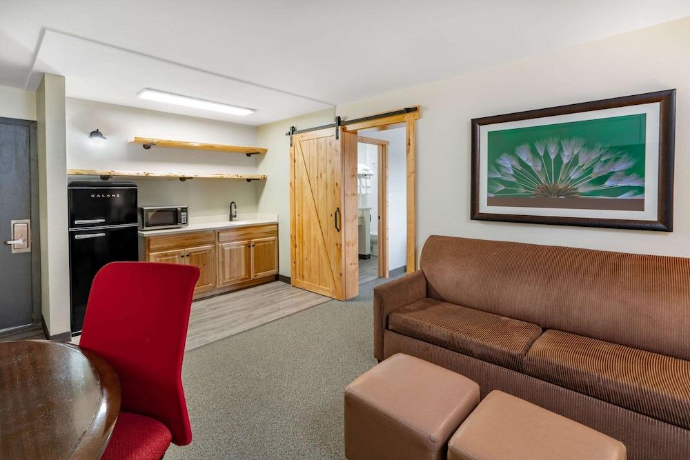 Travelodge by Wyndham Lovell/Bighorns photo 25