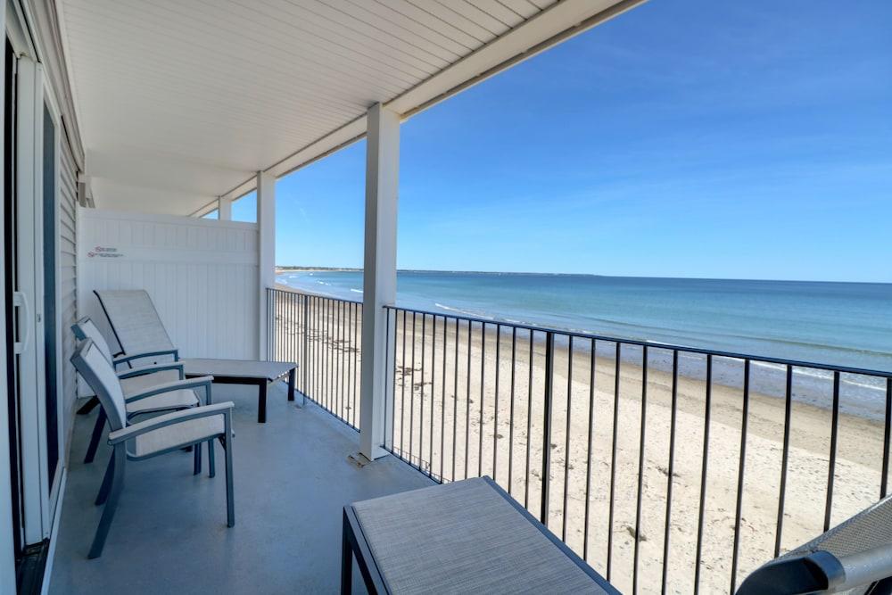 Atlantic Oceanfront Hotel photo 47