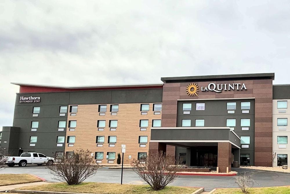 Hawthorn Extended Stay By Wyndham Springdale photo 1