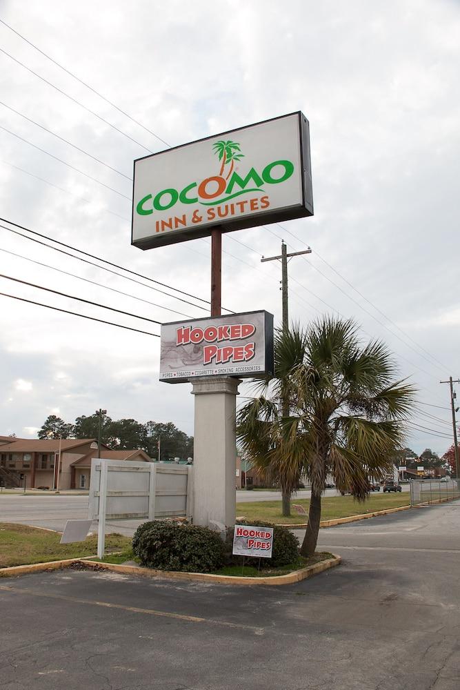 Cocomo Inn and Suites photo 12