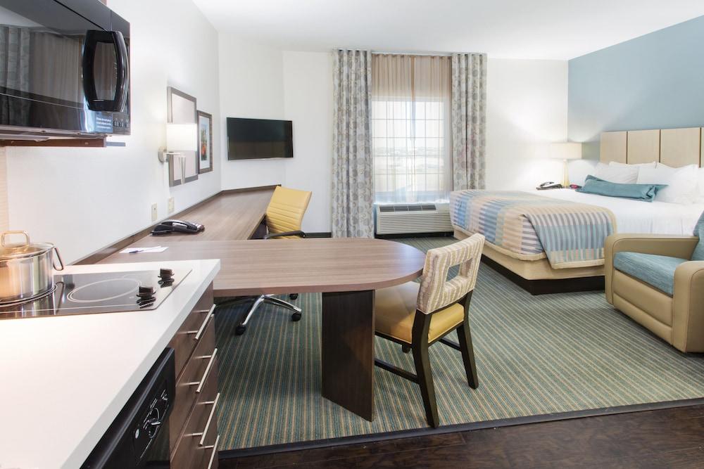Candlewood Suites Corpus Christi-Naval Base Area by IHG photo 5