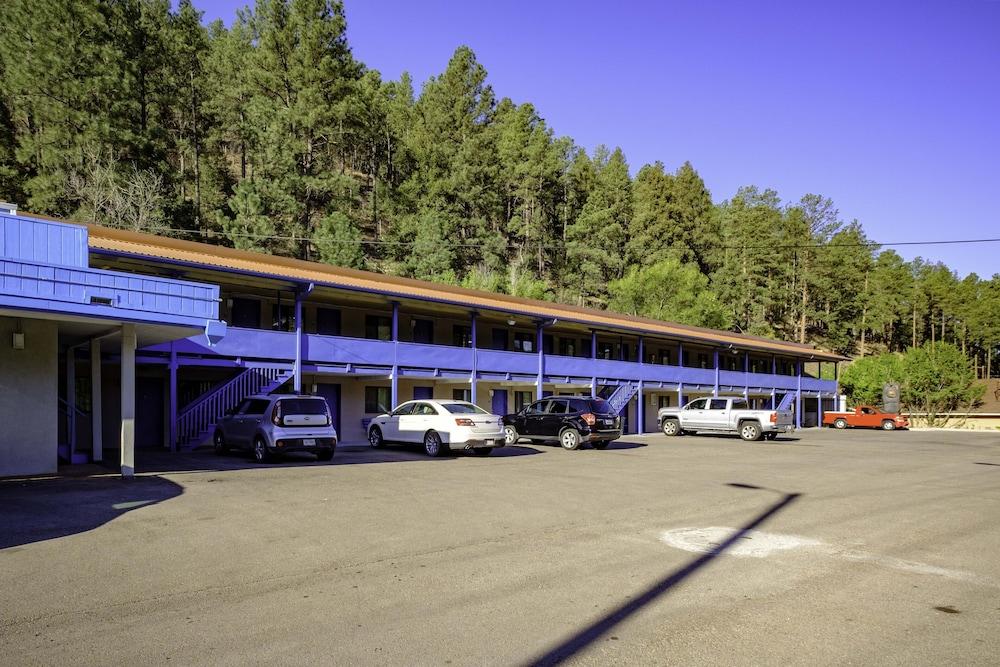 Budget Lodge Ruidoso photo 26