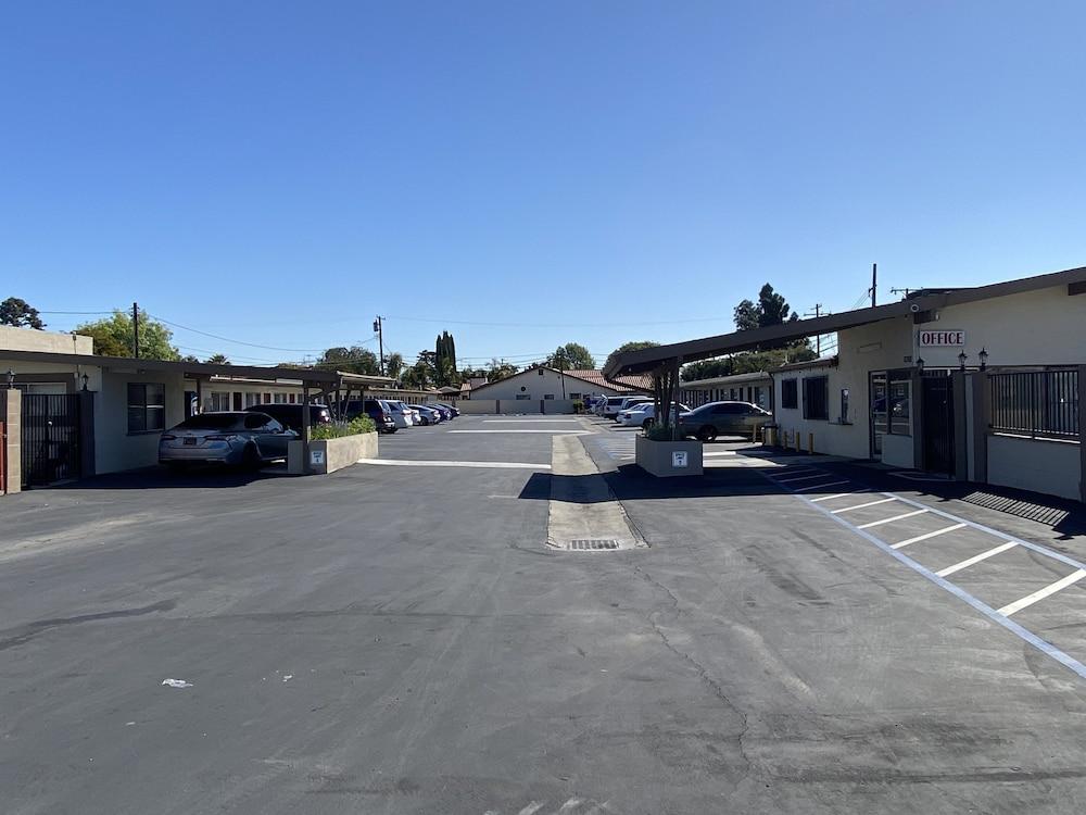Starlite Motel photo 10