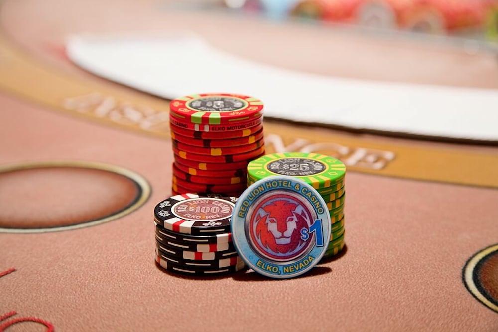 Maverick Hotel and Casino by Red Lion Hotels photo 78
