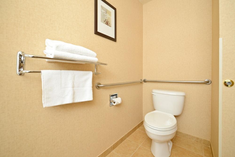Yellowstone Westgate Hotel photo 12