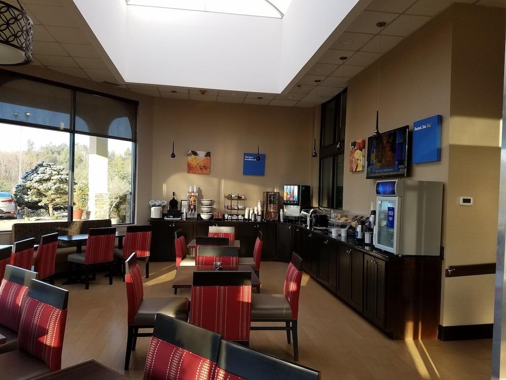 Comfort Inn North of Asheville photo 60