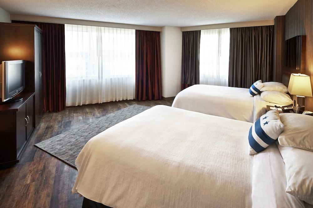 Embassy Suites by Hilton Washington DC Chevy Chase Pavilion photo 12