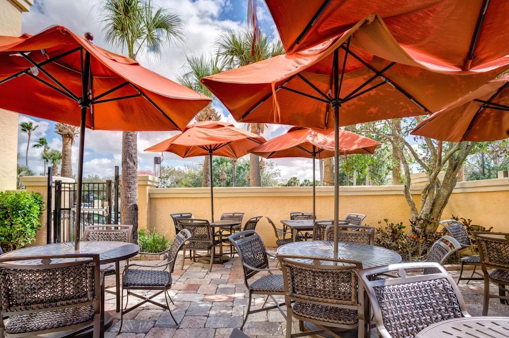 Embassy Suites by Hilton Orlando International Dr Conv Ctr photo 38
