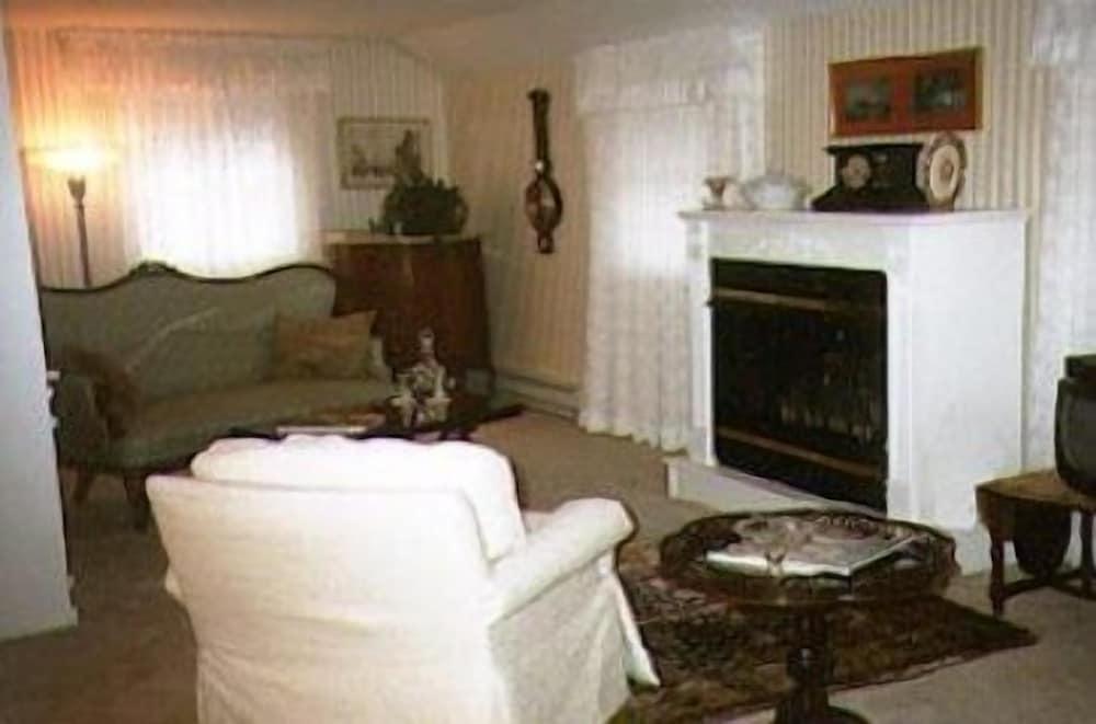 The Mansion Inn photo 20