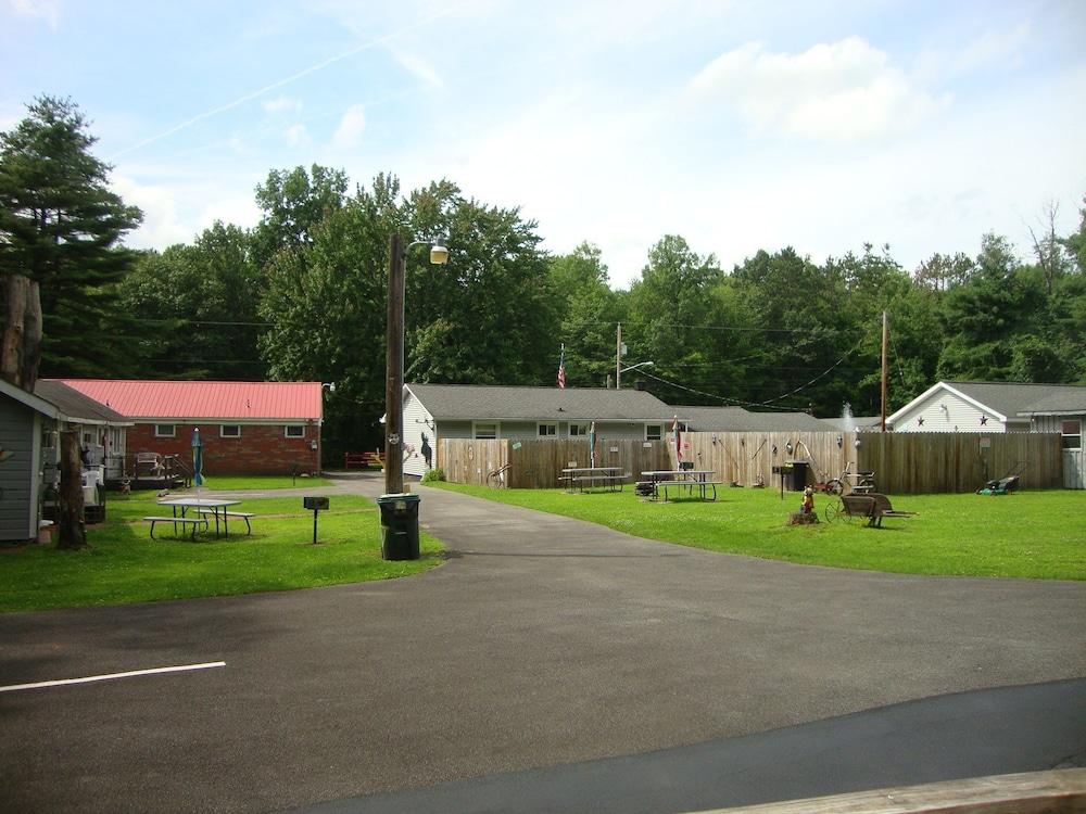 Paradise Resort and Cabins photo 15