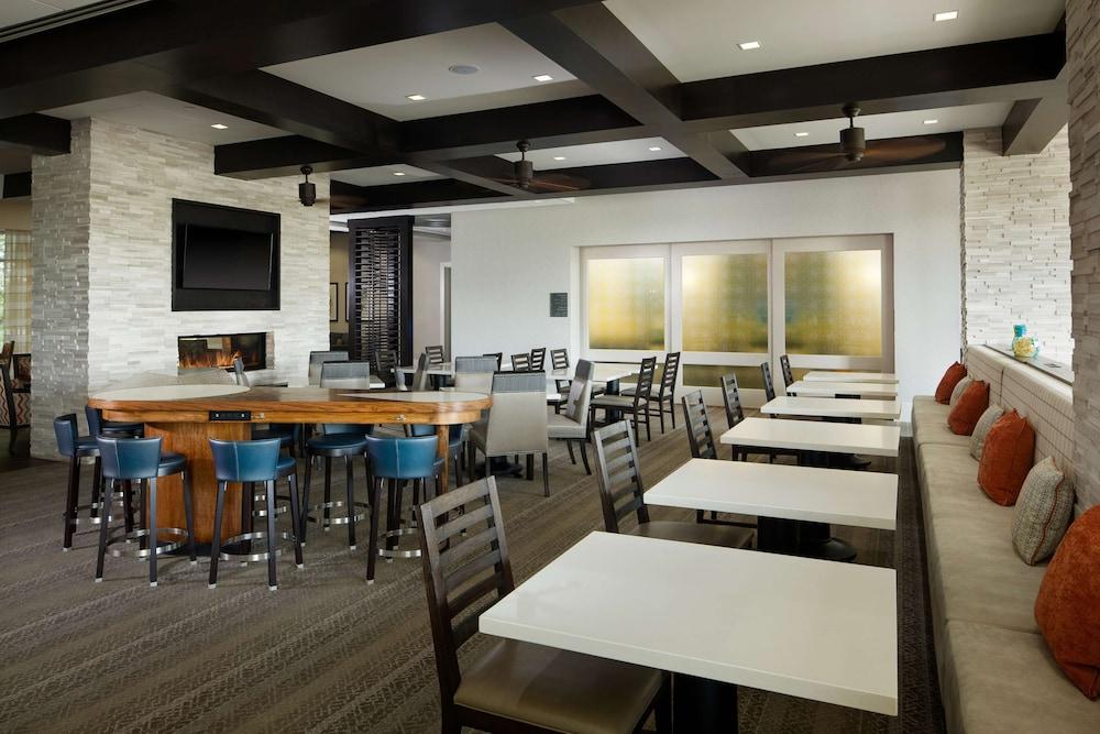 Homewood Suites by Hilton Teaneck Glenpointe photo 38