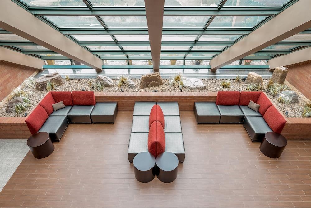 Holiday Inn Manitowoc by IHG photo 46