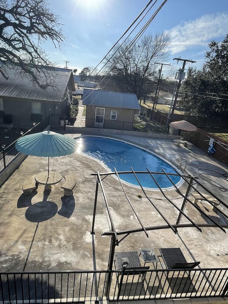 Sky Inn photo 13