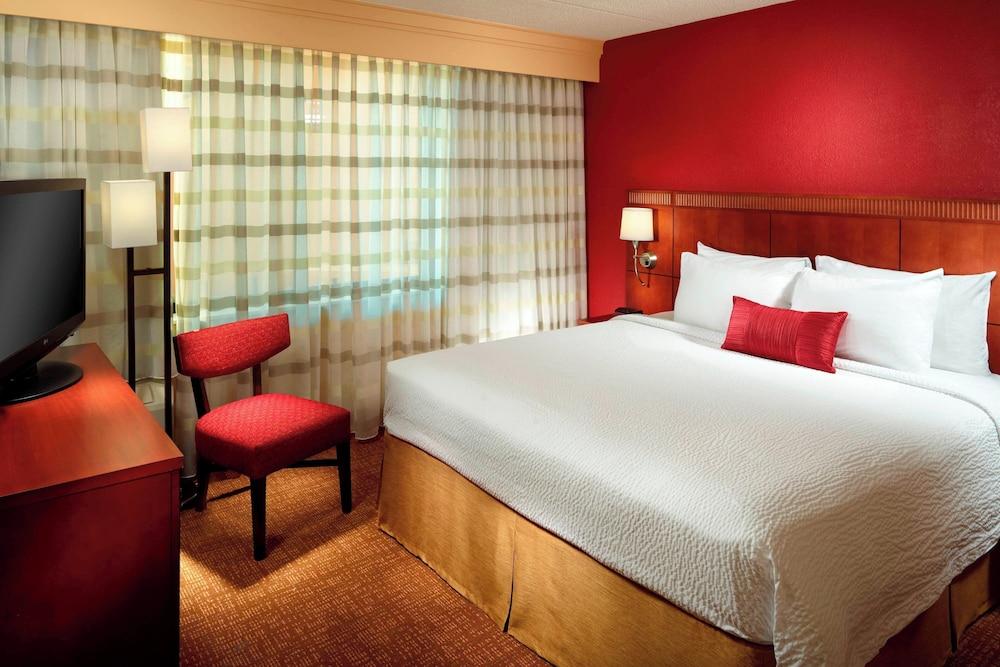 Courtyard by Marriott Columbus photo 4