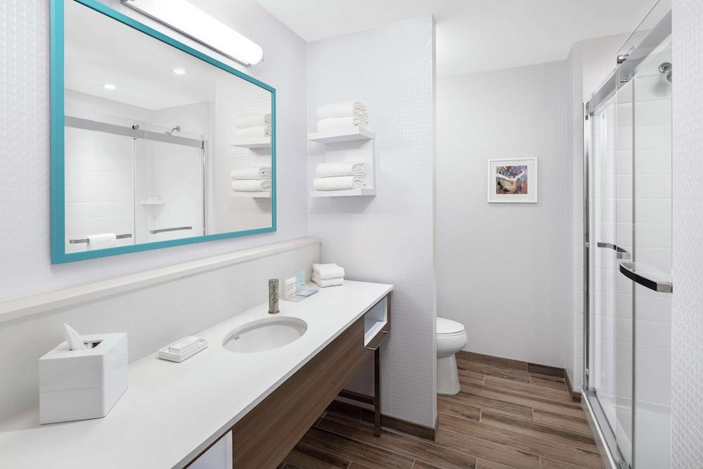 Hampton Inn & Suites Bridgeview Chicago photo 10