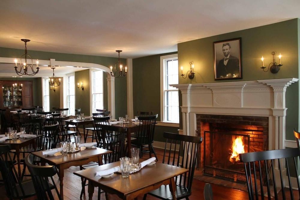 The Buxton Inn photo 71