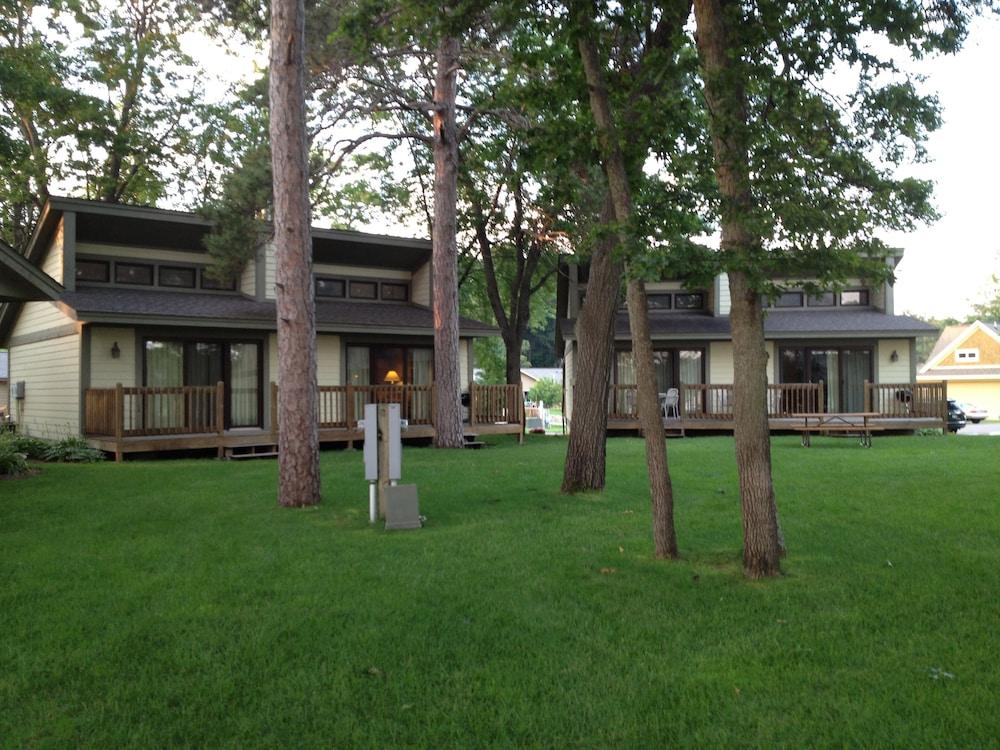 Kavanaugh's Sylvan Lake Resort photo 59