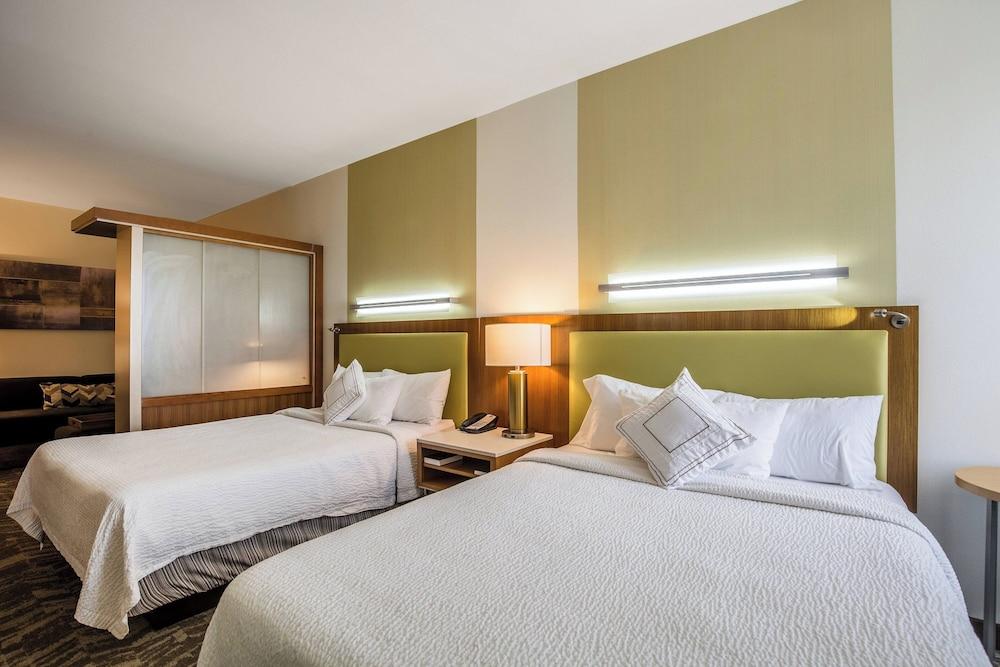 SpringHill Suites by Marriott-Houston/Rosenberg photo 8