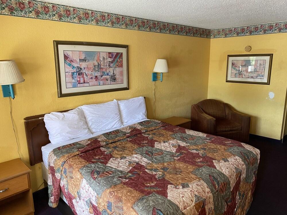 Budget Inn of Jasper photo 25