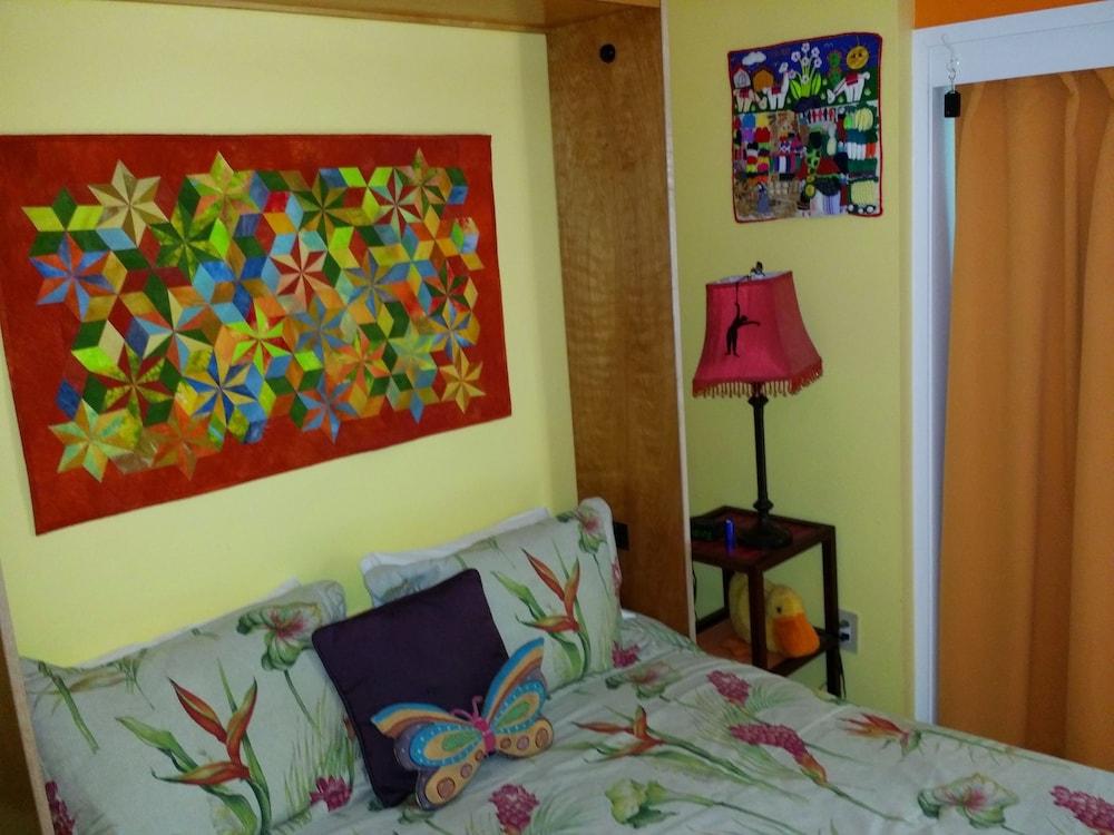Ann Arbor B&B Inn photo 12