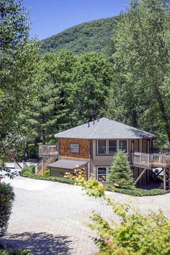 Brook Trout Inn photo 33