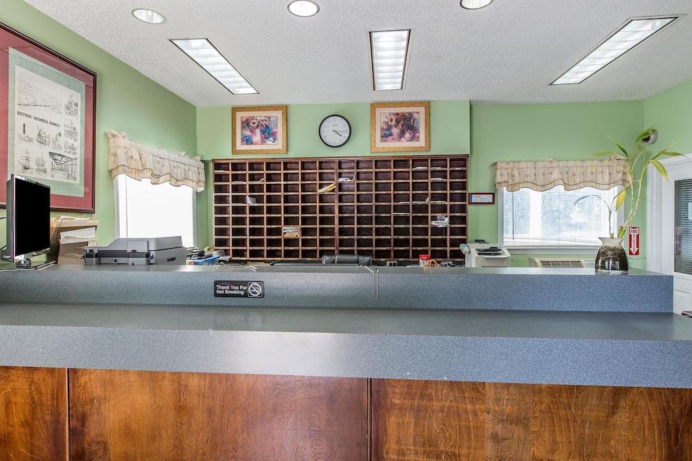Suburban Studios Abercorn photo 20