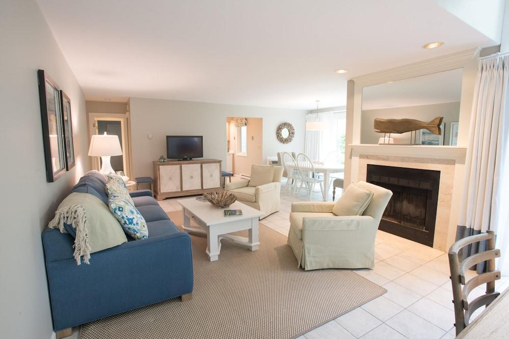 The Villages at Ocean Edge photo 32