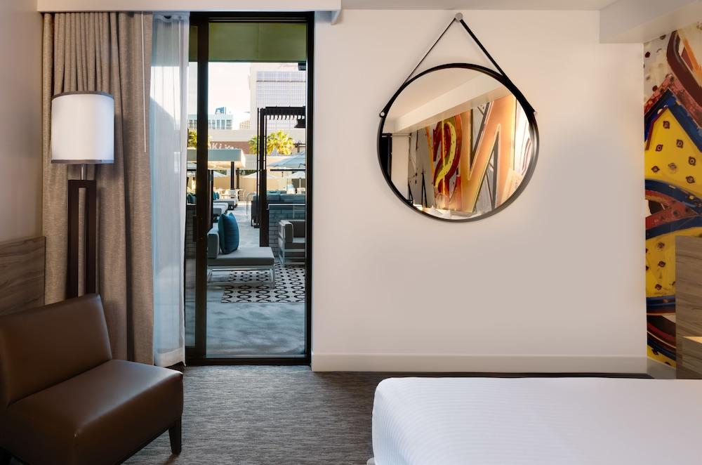The LINQ Hotel & Casino – A Caesars Rewards Destination photo 15
