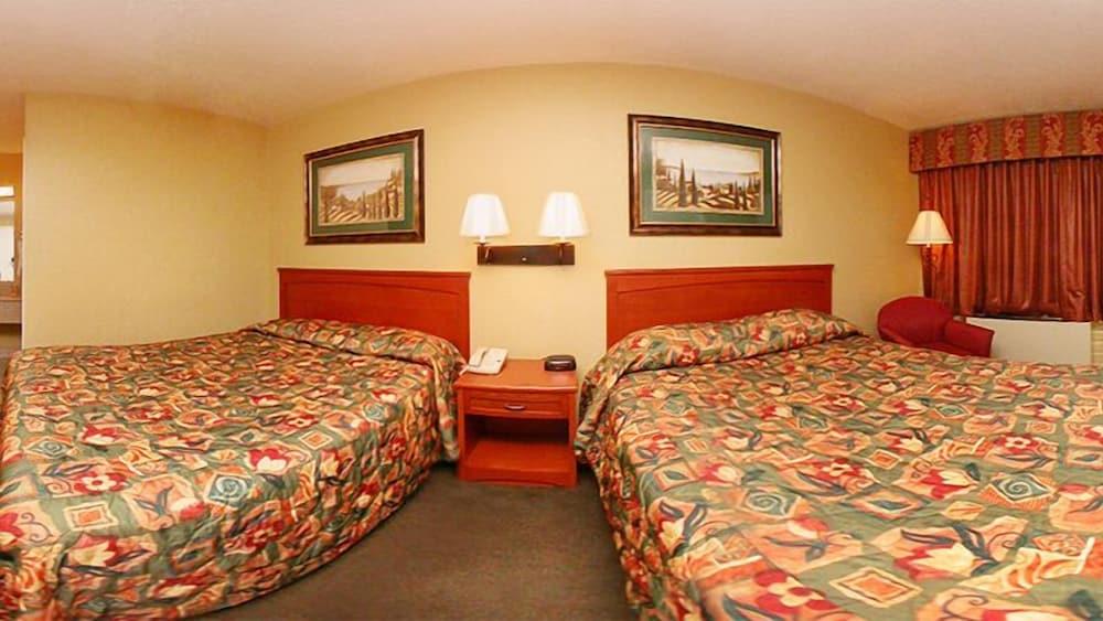 Econo Lodge Downtown photo 7