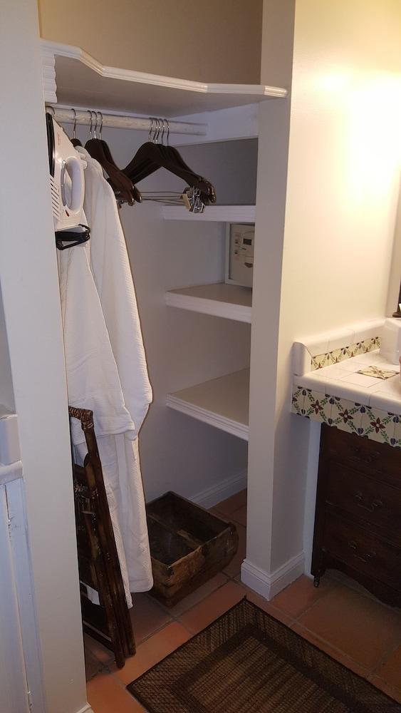 The Caribbean Court Boutique Hotel photo 61