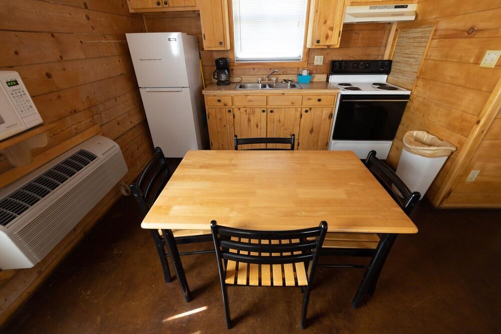 Nueces River RV & Cabin Resort photo 10