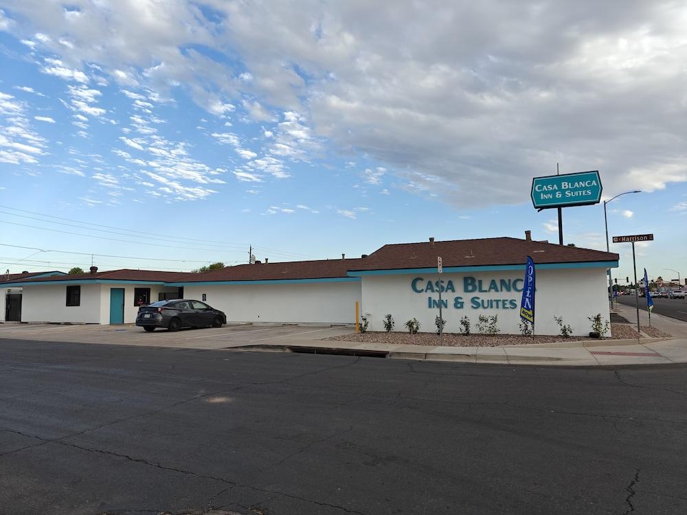 Casa Blanca Inn and Suites photo 16