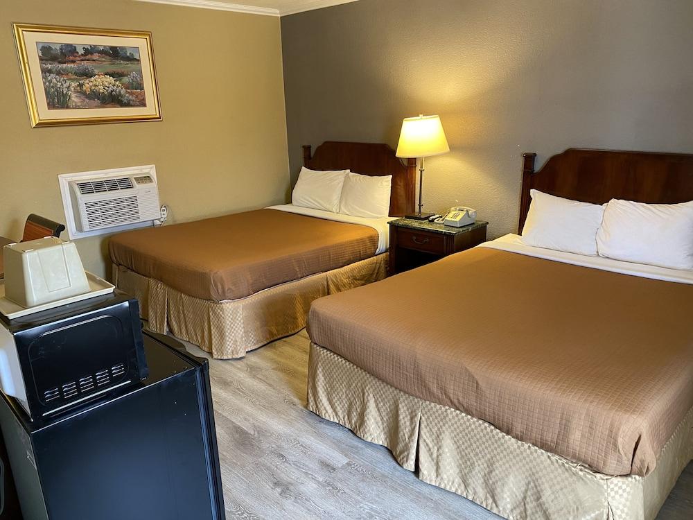 Travel Inn photo 14