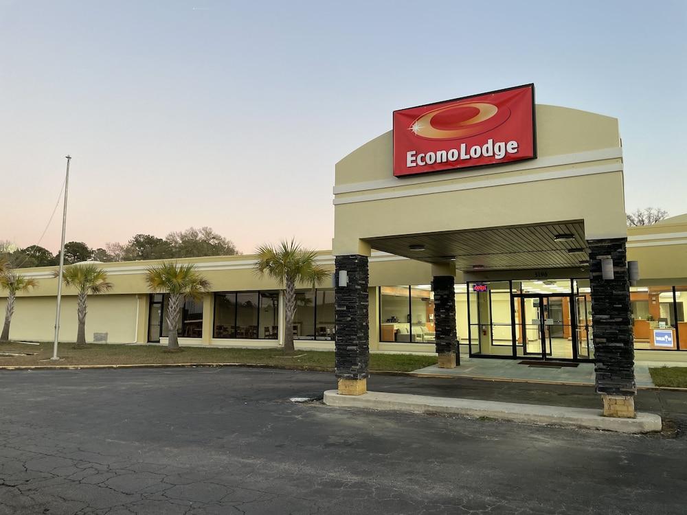 Econo Lodge Yemassee photo 38