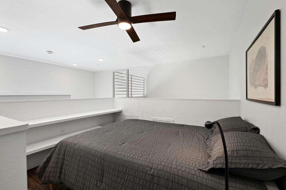Holly House photo 72