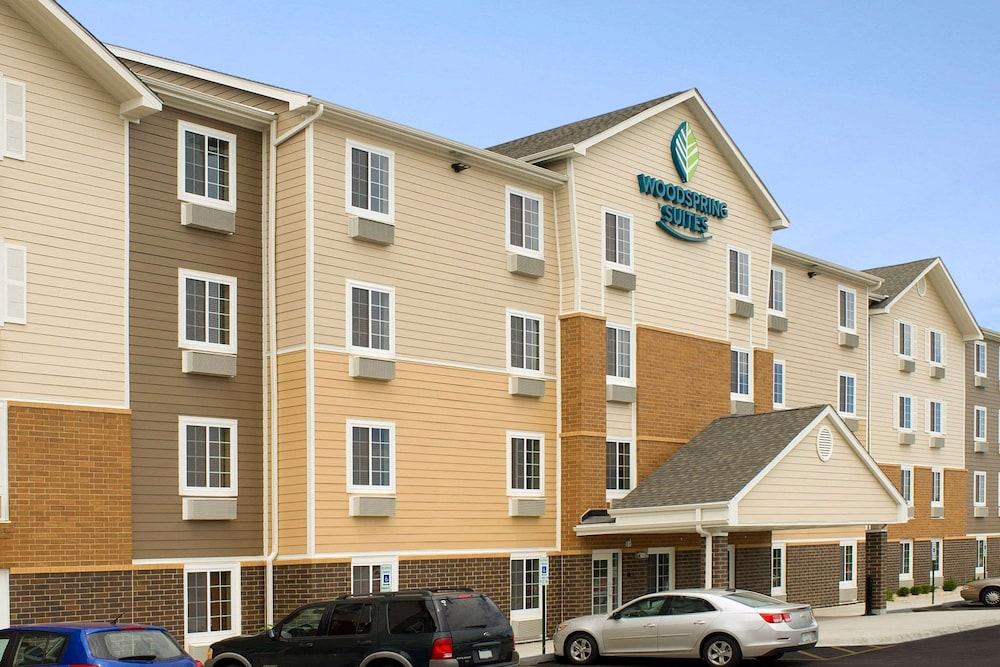 WoodSpring Suites Chicago Romeoville photo 22