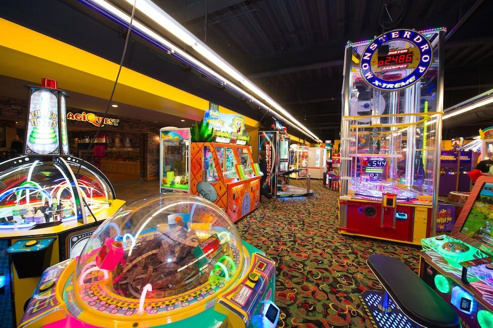 Great Wolf Lodge Traverse City photo 38