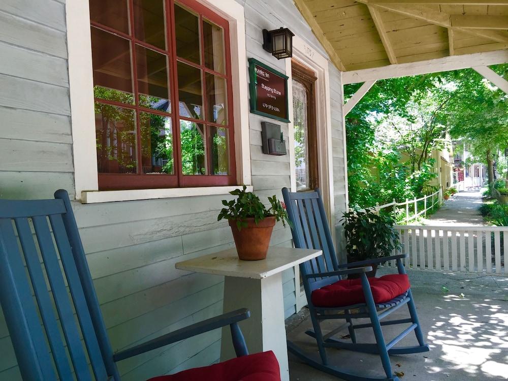 Eureka Zen Cottages photo 2