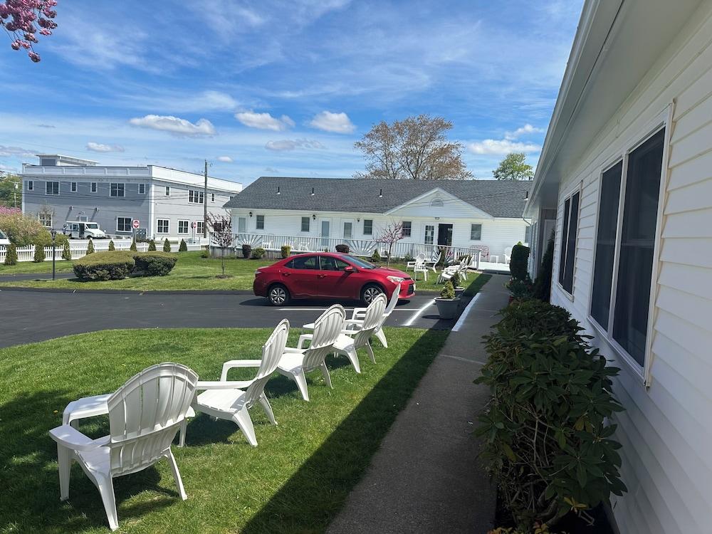 The Taber Inne & Suites photo 33