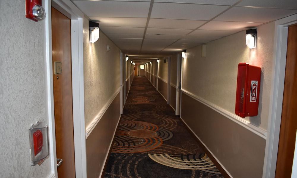 MHO Hotel Bordentown photo 29