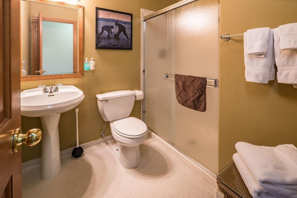Camano Island Inn photo 26