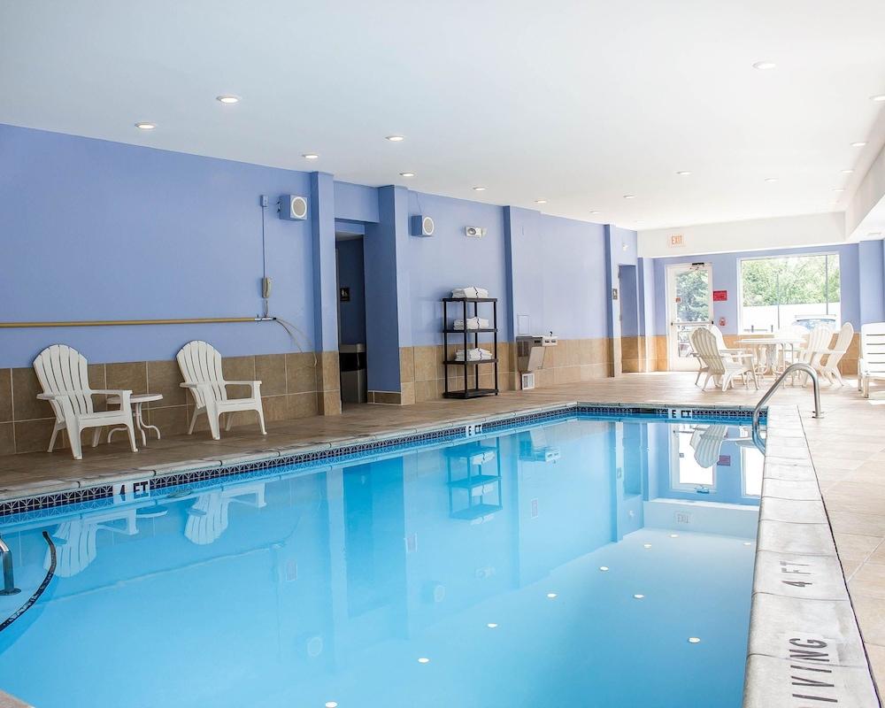 Comfort Inn Wethersfield - Hartford photo 13