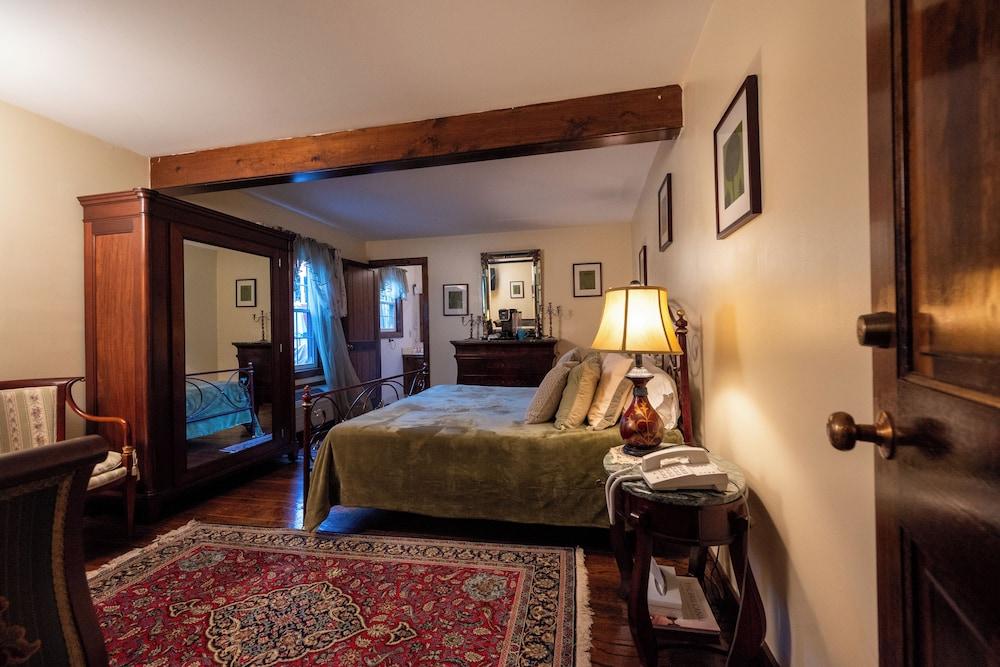 Gregory House Country Inn photo 7